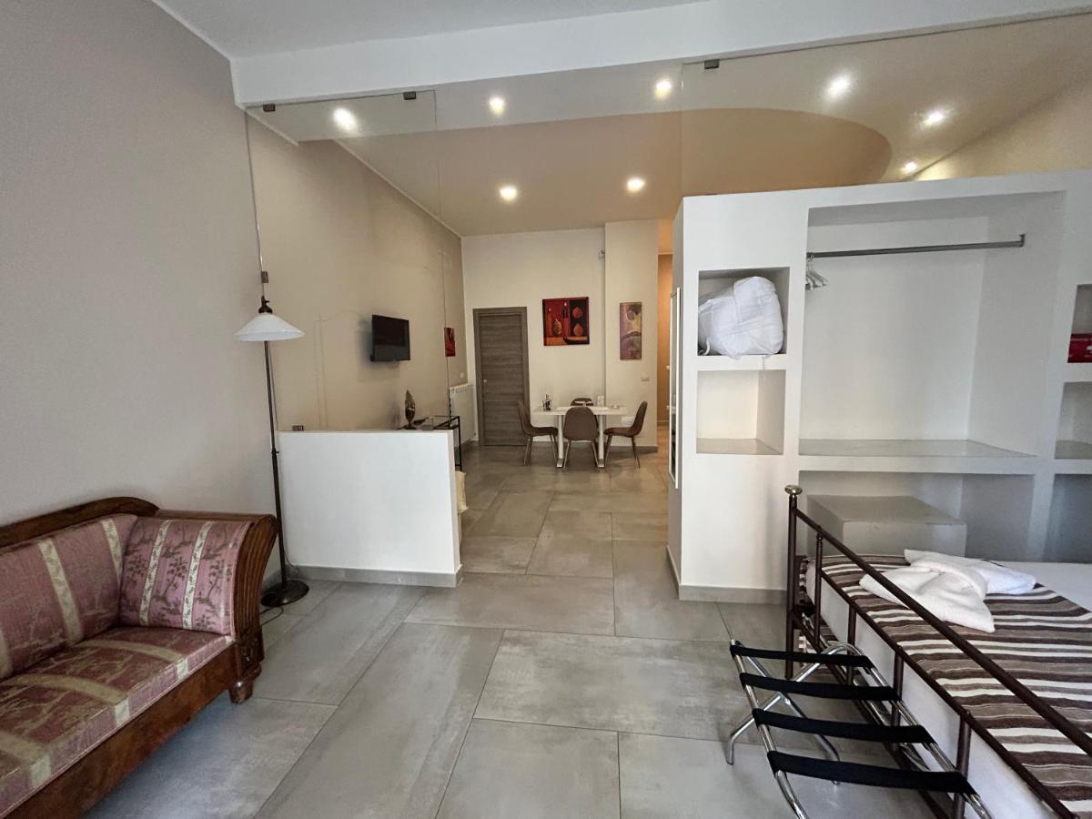 Questo Rinascimento Casa Brigitte Napoli Dış mekan fotoğraf